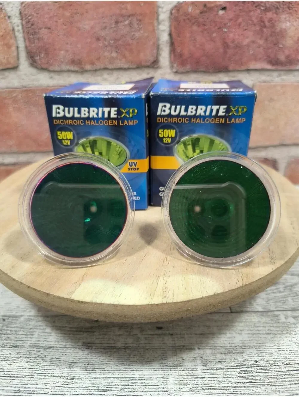 BULBRITE XP Dichroic Halogen Lamp GU5.3 50W 12V MR-16 UV Stop Green NIB 2pk